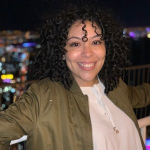 Meet your Posher, Amber